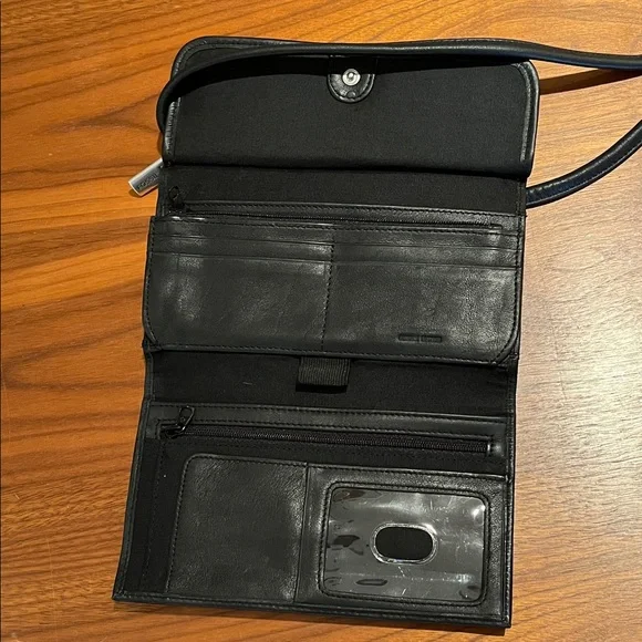 Fossil Black Leather Crossbody Bag - Picture 4 of 14